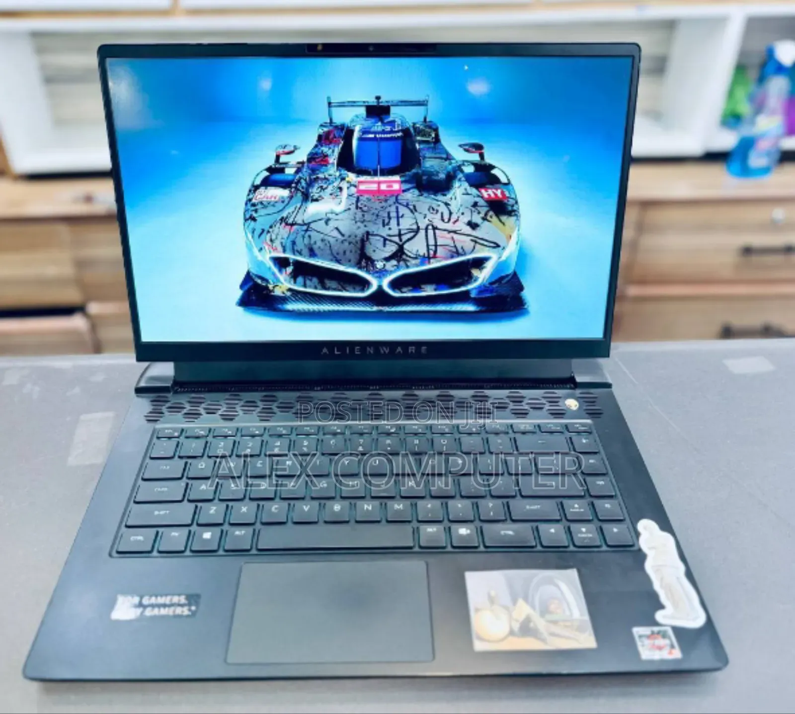 New Laptop Alienware M15 r3 24GB AMD Ryzen 9 SSD 1T