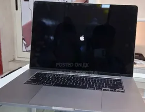 New Laptop Apple MacBook Pro 2019 32GB Intel Core i9 SSD 512GB