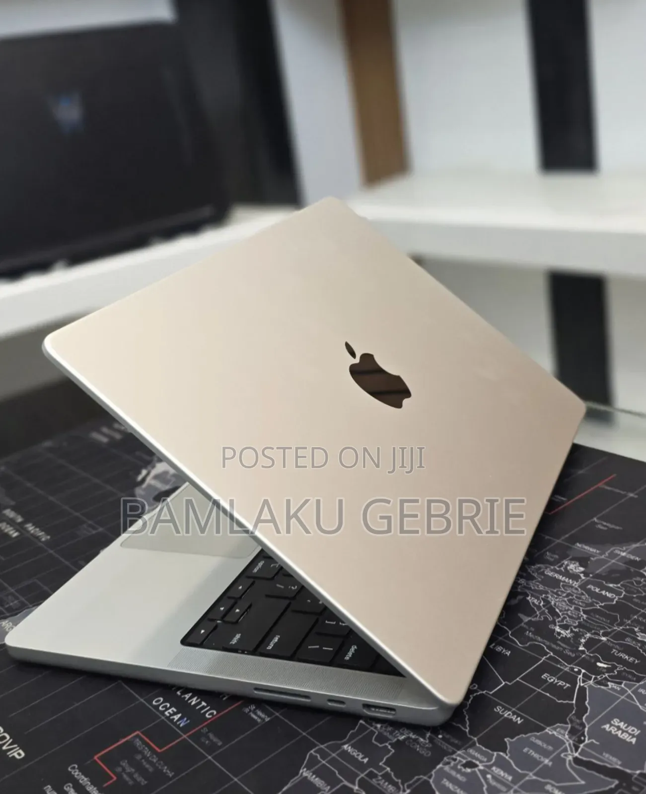 New Laptop Apple MacBook Pro M1 16GB Apple M1 Pro SSD 512GB