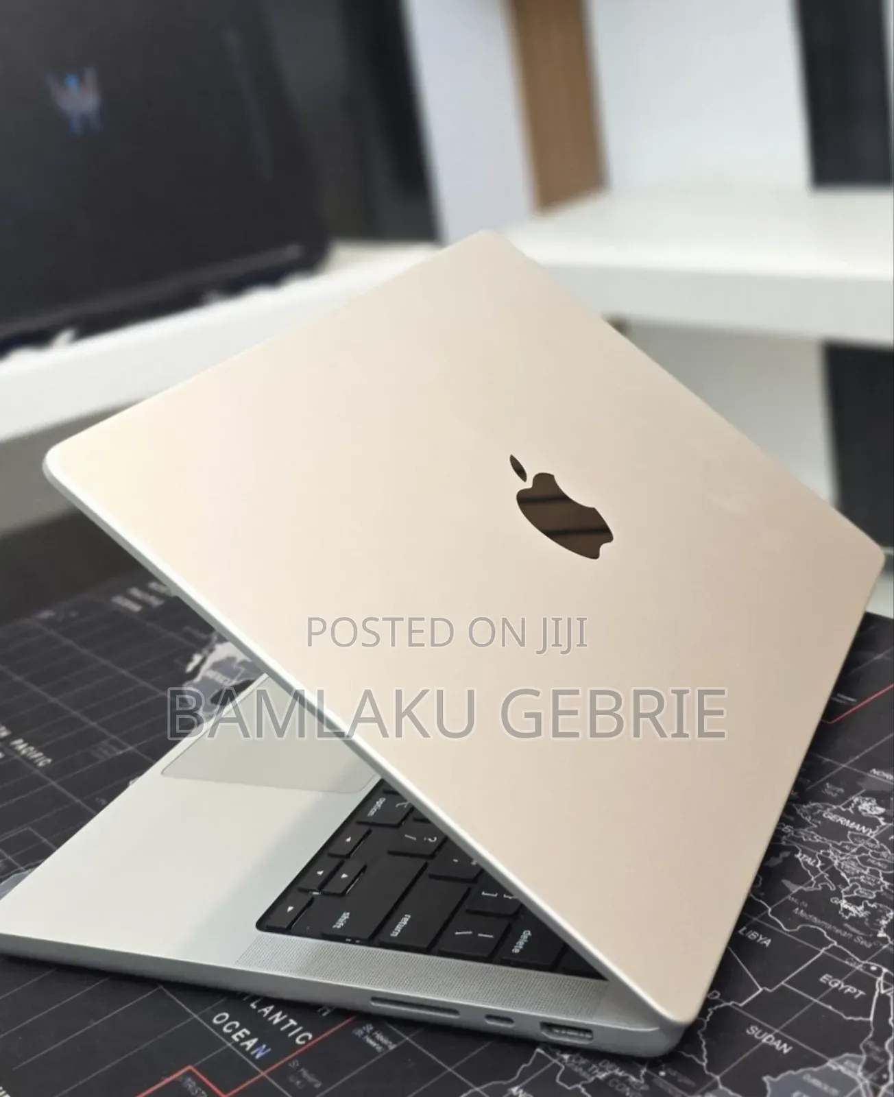 New Laptop Apple MacBook Pro M1 16GB Apple M1 Pro SSD 512GB