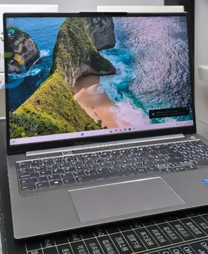 New Laptop Lenovo ThinkBook 15 16GB Intel Core i5 SSD 512GB