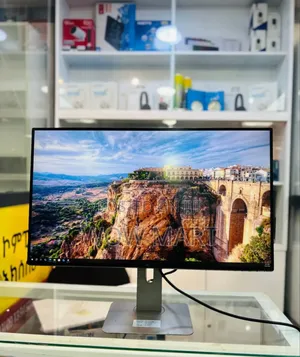 Dell Ultrasharp U2718q