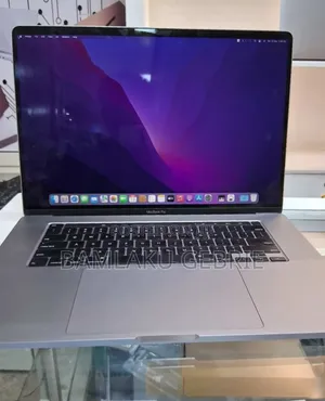 New Laptop Apple MacBook Pro 2019 32GB Intel Core i9 SSD 512GB