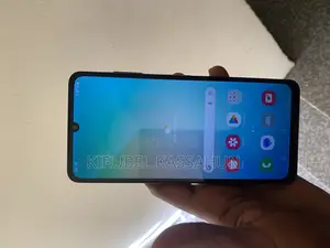 New Samsung Galaxy A06 64 GB Blue