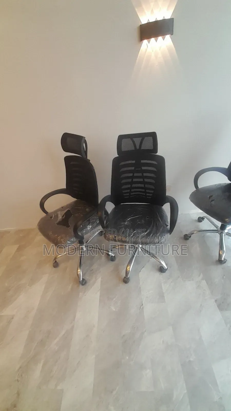 Office Managerial Mesh Chair Wenber የቢሮ ወንፊት ወንበር