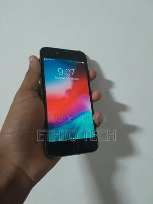 Apple iPhone 6 64 GB White