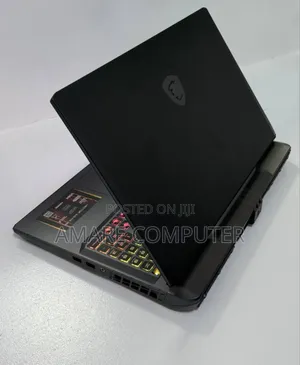 New Laptop MSI Vector 16 HX AI A2XWIG 16GB AMD Ryzen 9 SSD 1T