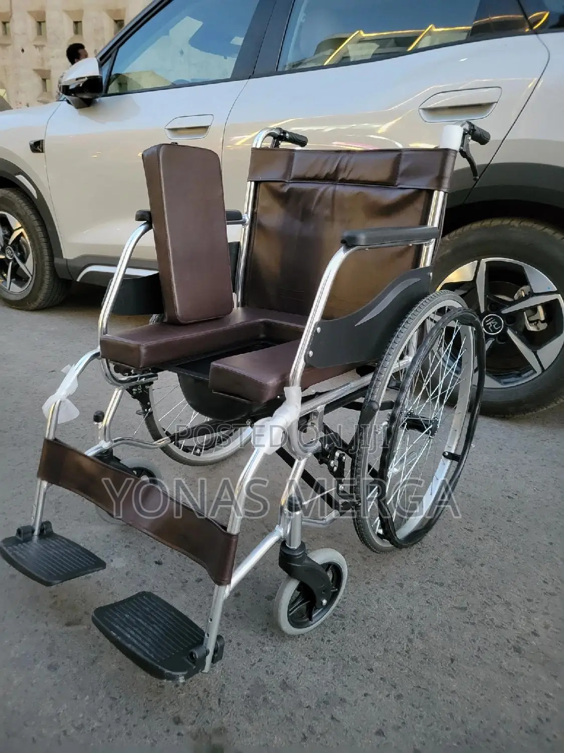 Crutches蠟雀 Are Lighter, Stronger, and More Durable