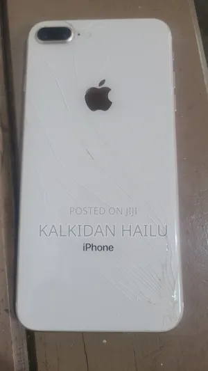 Apple iPhone 8 Plus 64 GB White