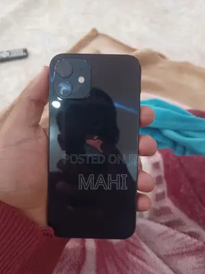 Apple iPhone 12 64 GB Black