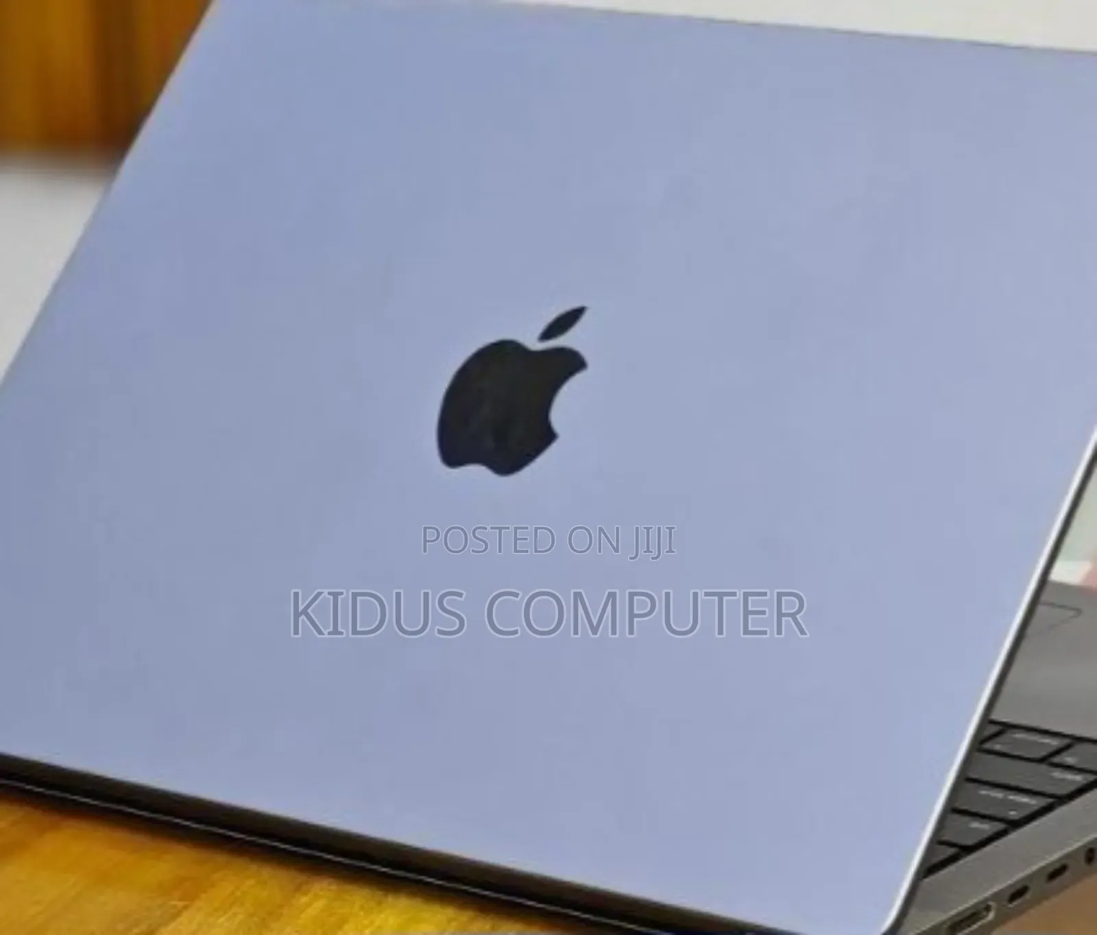 New Laptop Apple MacBook Pro M1 32GB Apple M1 Pro SSD 512GB