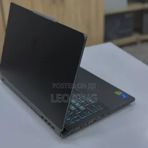 New Laptop MSI Cyborg 15 16GB Intel Core i7 SSD 1T