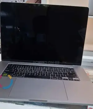 New Laptop Apple MacBook Pro 2019 32GB Intel Core i9 SSD 512GB