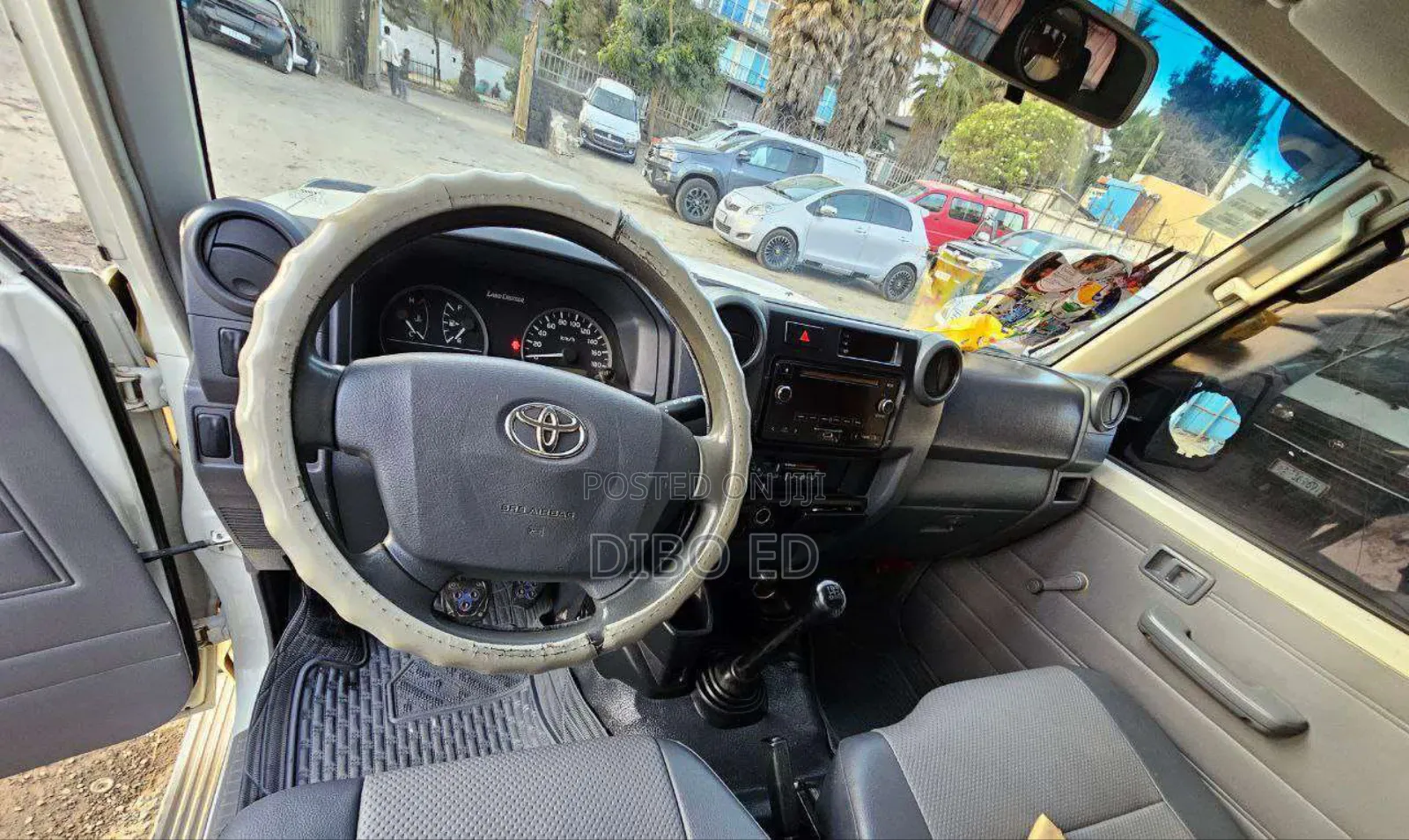 Toyota Land Cruiser 2018 White