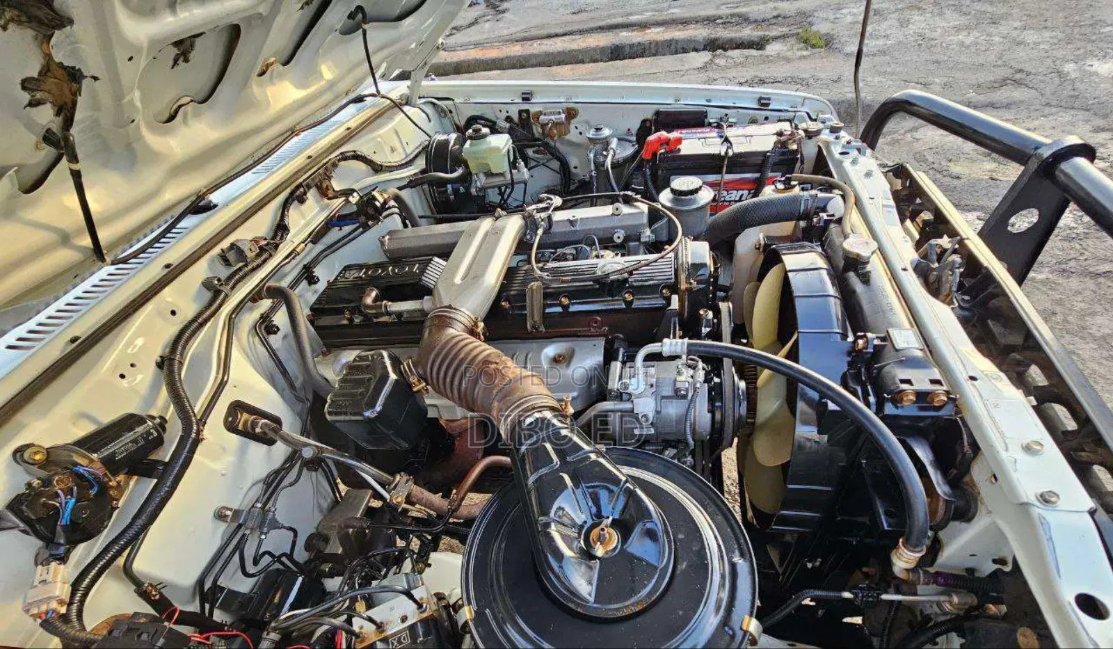 Toyota Land Cruiser 2018 White