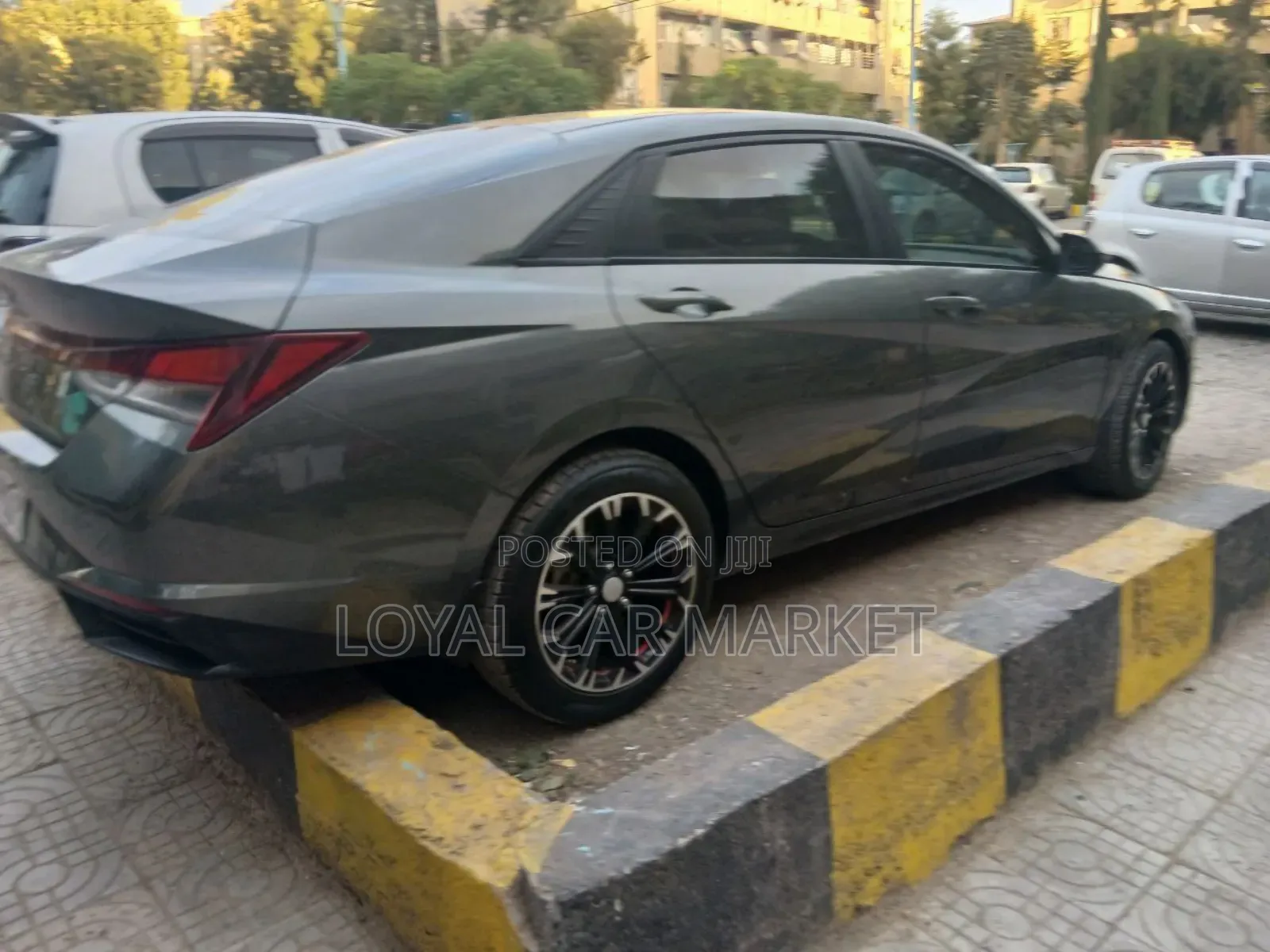 Hyundai Avante 2021 Gray