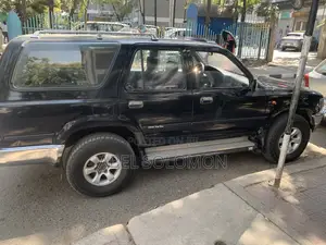 Toyota 4-Runner 1990 Black