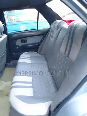 Toyota Corolla 1.3 Saloon 1992 Blue