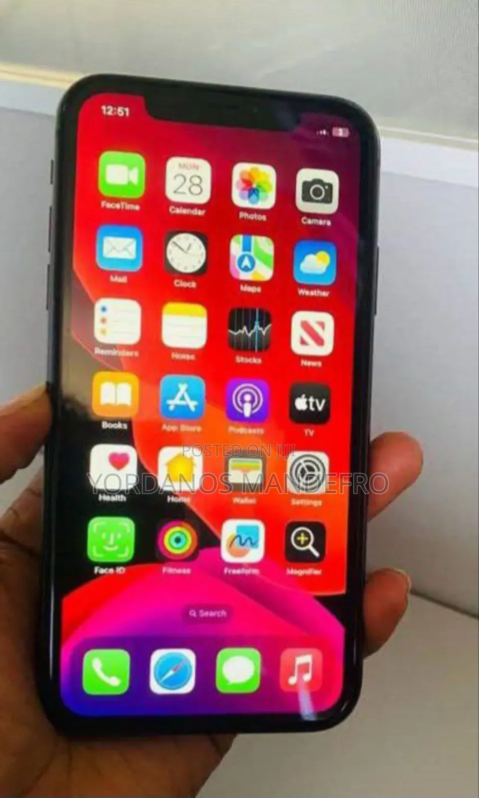 New Apple iPhone 11 64 GB Black