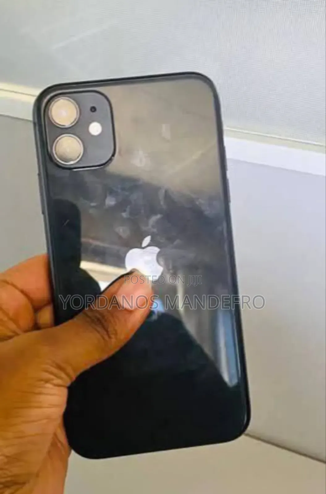 New Apple iPhone 11 64 GB Black