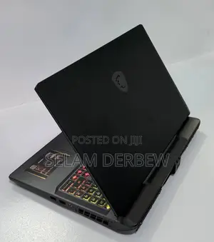 New Laptop MSI Vector 16 HX AI A2XWIG 16GB AMD Ryzen 9 SSD 1T