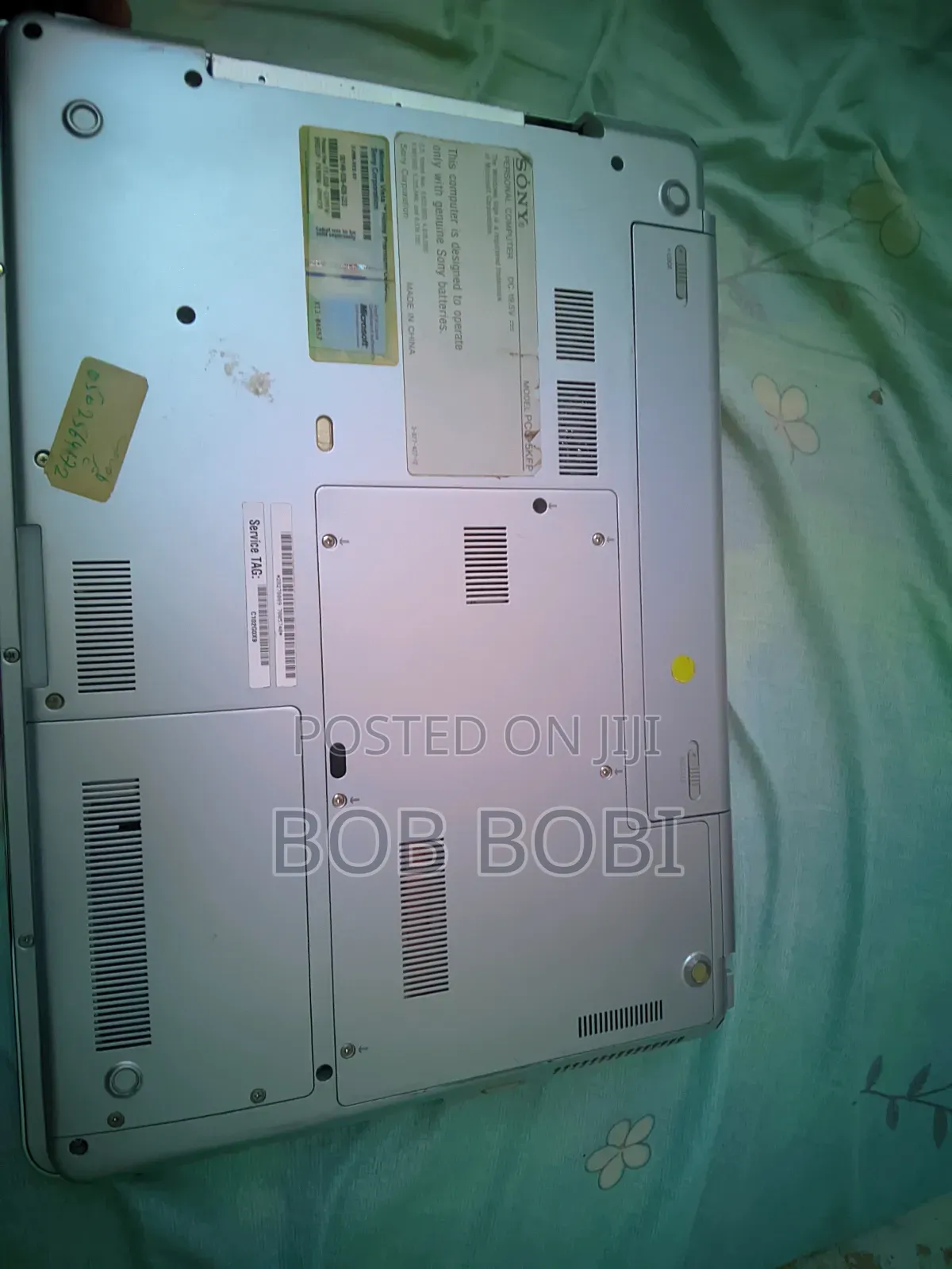 Laptop Advent 2GB Intel Core 2 Quad HDD 256GB