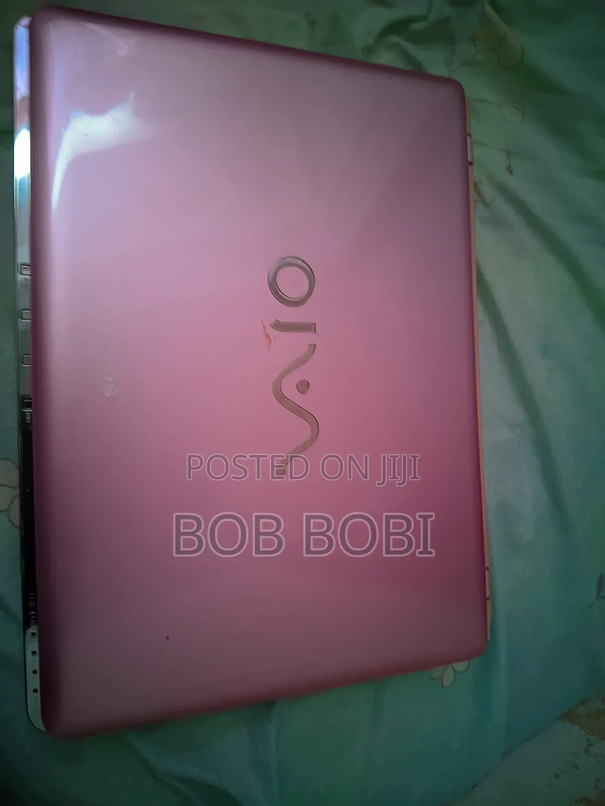 Laptop Advent 2GB Intel Core 2 Quad HDD 256GB