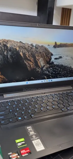 New Laptop Lenovo Ideapad 3 12GB AMD Ryzen 5 HDD+SSD 128GB
