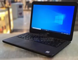 Laptop Dell Latitude 3330 8GB Intel Core i3 SSD 128GB
