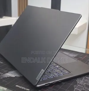 New Laptop Lenovo 16GB Intel Core i7 SSD 512GB