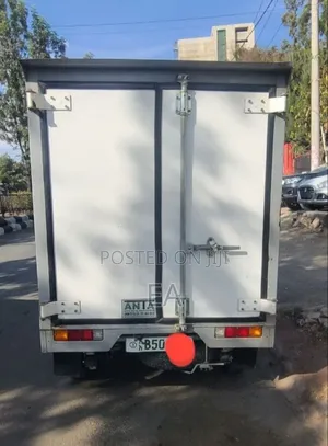 Suzuki Super Carry 2022 White