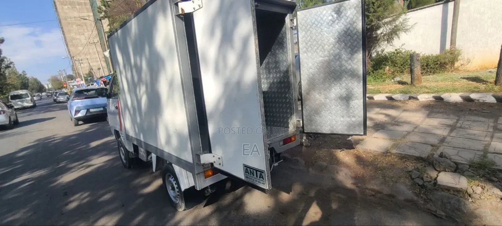 Suzuki Super Carry 2022 White