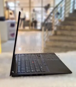 New Laptop Lenovo ThinkPad t495s 16GB AMD Ryzen 7 SSD 512GB