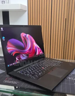 New Laptop Lenovo ThinkPad X1 Carbon 16GB Intel Core i9 SSD 512GB