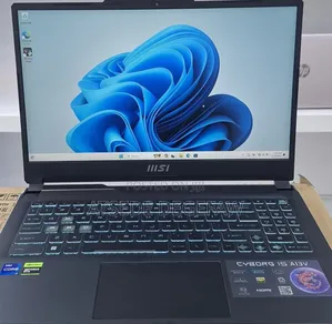 New Laptop MSI Cyborg 15 16GB Intel Core i7 SSD 1T