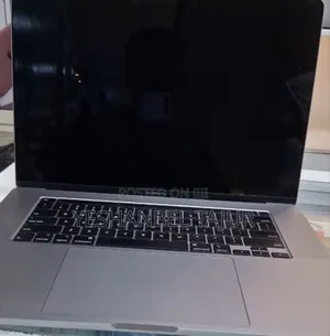 New Laptop Apple MacBook Pro 2019 32GB Intel Core i9 SSD 512GB