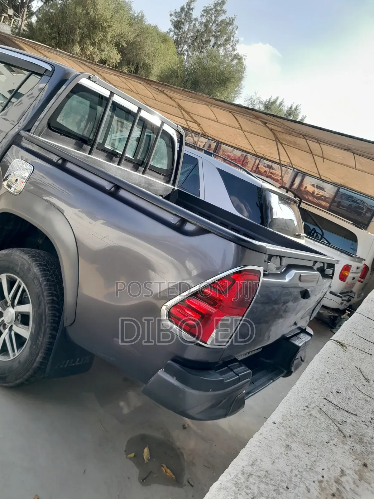 Toyota Hilux Revo Double Cab Deisel 2.8 RWD 2017 Gray