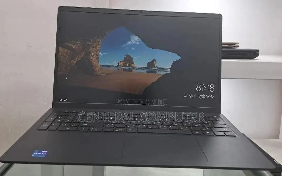 New Laptop Dell Vostro 3445 16GB Intel Core i7 SSD 1T