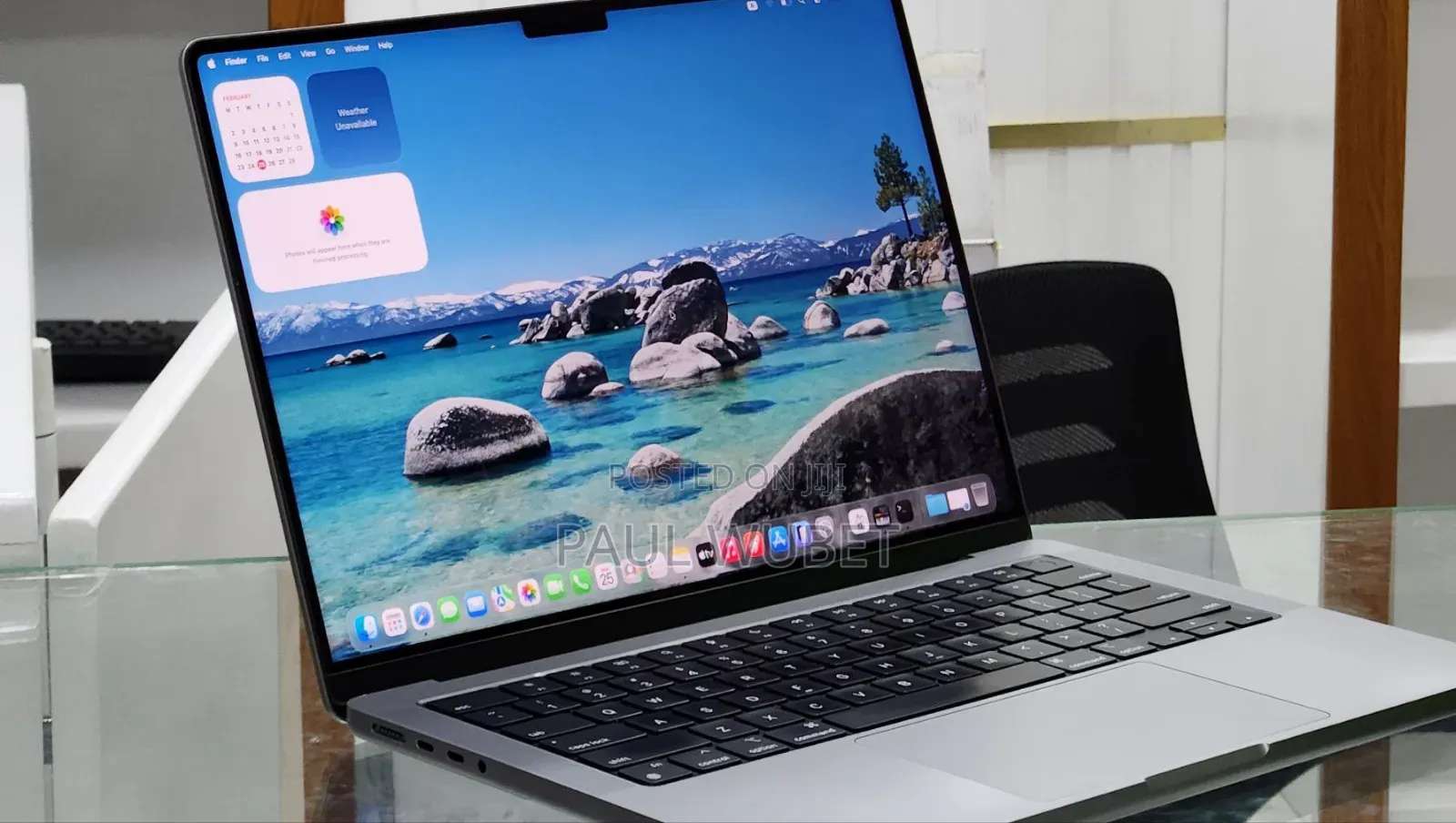 New Laptop Apple MacBook Pro M1 8GB Apple M1 Pro SSD 512GB