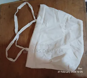 Women Bag (Zippered Tote Bags)