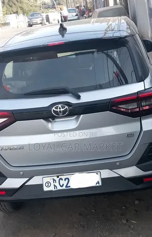 Toyota Raize 2022 Silver