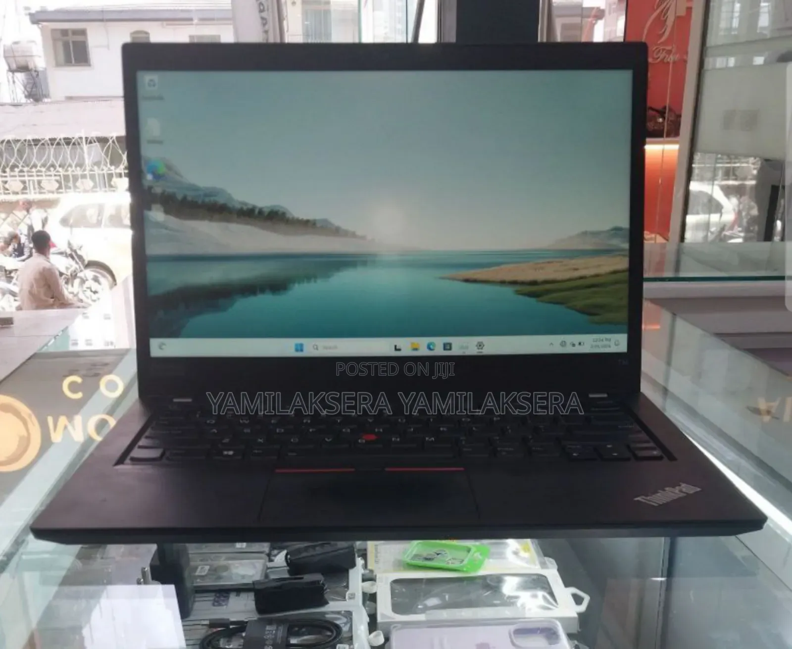 New Laptop Lenovo ThinkPad T14 16GB Intel Core i7 SSD 512GB