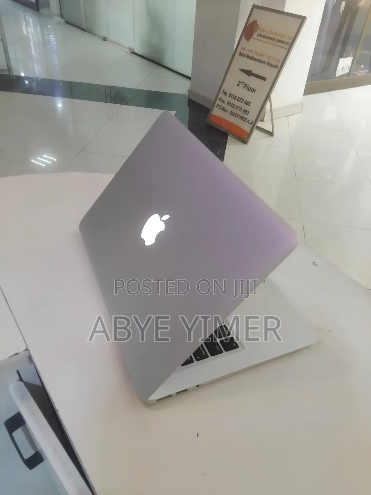 New Laptop Apple MacBook Air 2015 4GB Intel Core i5 SSD 256GB