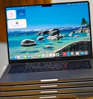 New Laptop Apple MacBook Pro M1 32GB Intel Core i7 SSD 512GB