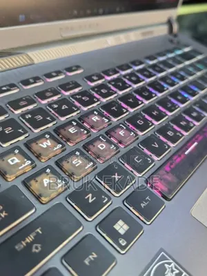 New Laptop Asus ROG Strix G15 16GB Intel Core i9 SSD 1T