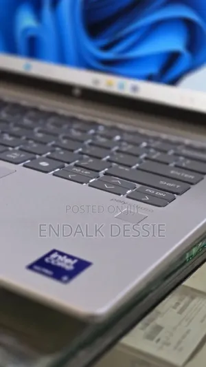 New Laptop HP 16GB Intel Core Ultra 5 SSD 512GB