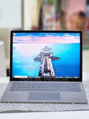 New Laptop Microsoft Surface 8GB Intel Core i5 SSD 512GB