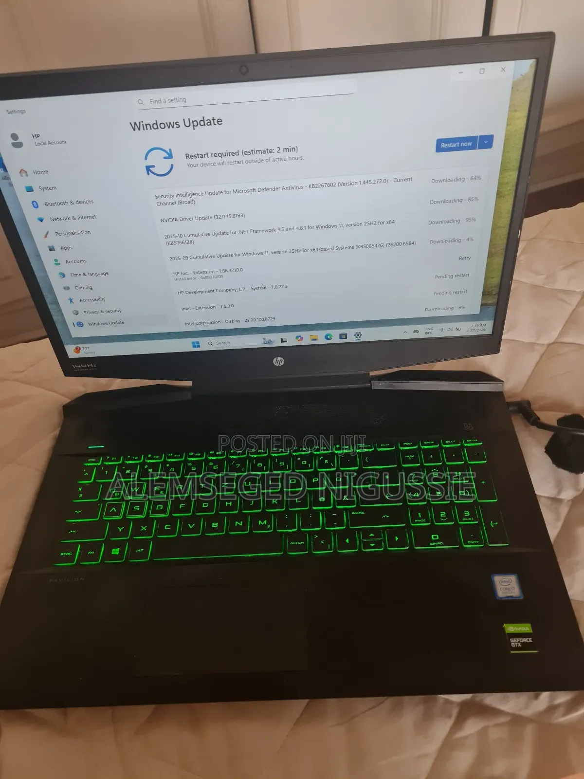 Laptop HP Pavilion 17 16GB Intel Core i7 HDD+SSD 512GB
