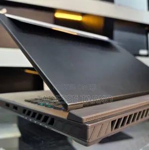 New Laptop Asus ROG Strix G15 16GB Intel Core i9 SSD 1T