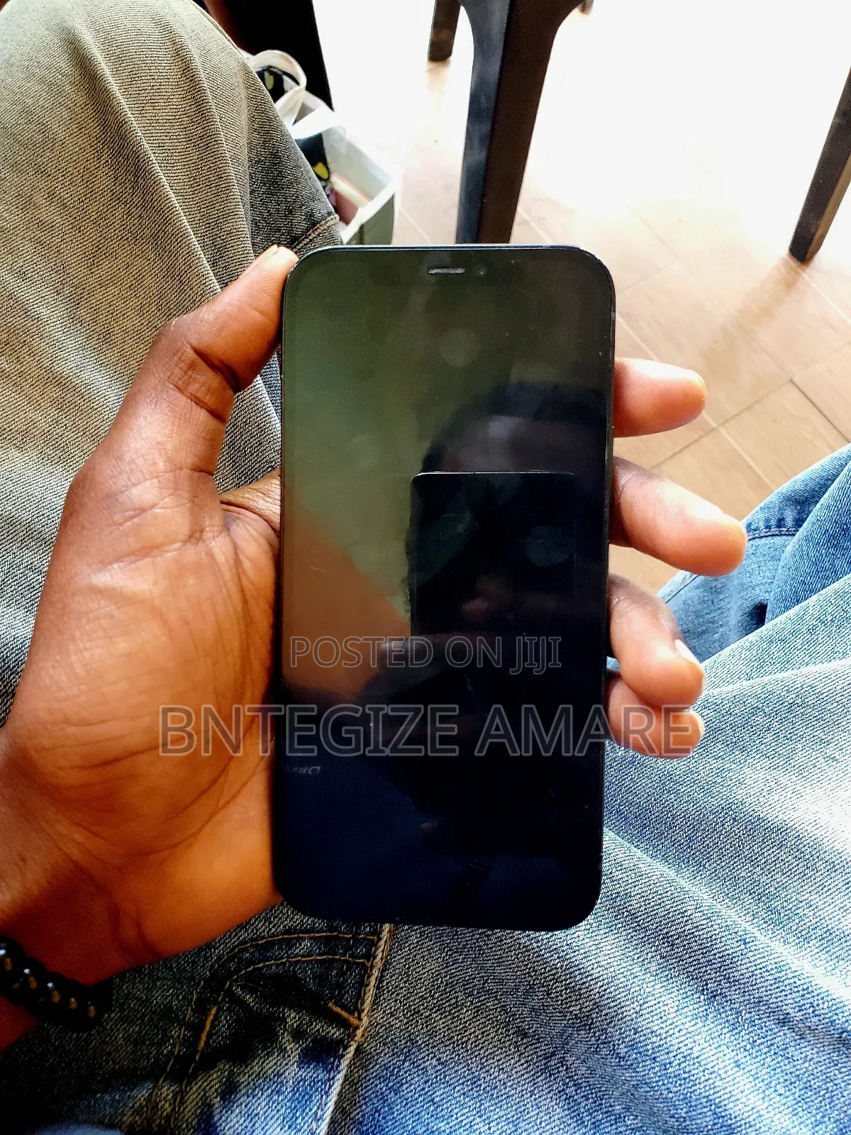 Apple iPhone 12 64 GB Black